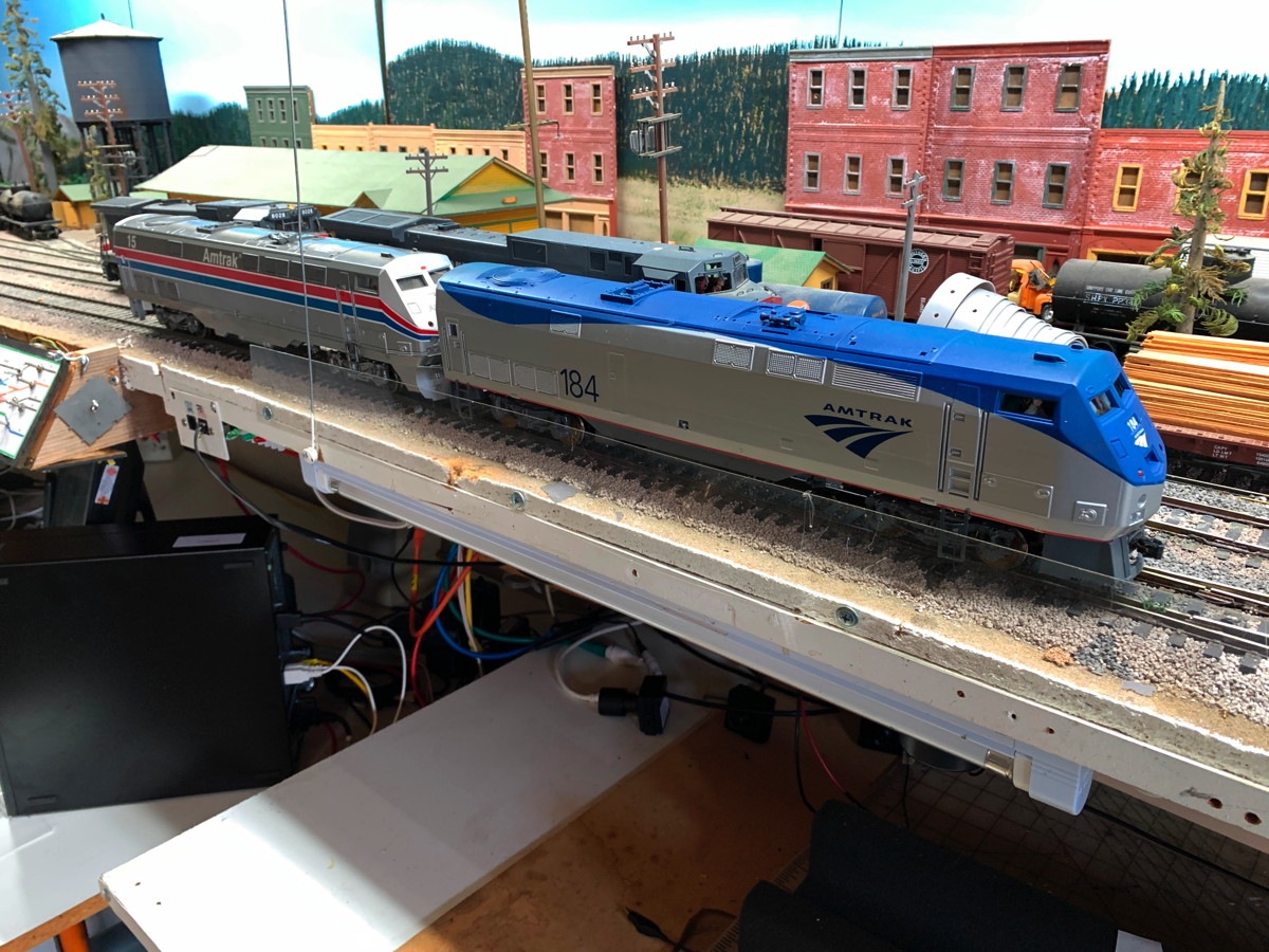 Amtrak Phase5 Conversion from Williams, jr.jpeg